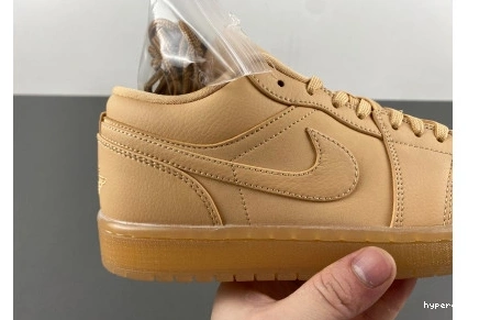 Hyperoad Vanilla 1 Jordan Low Air SE “Pale Sand” 0919